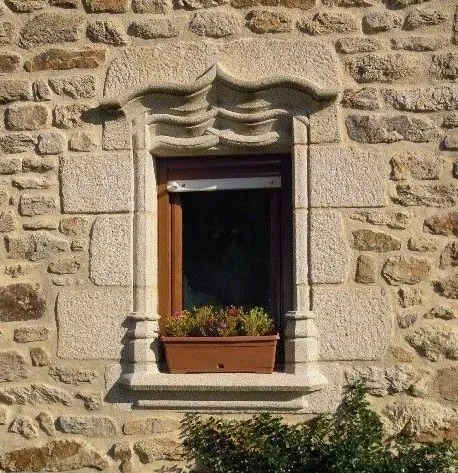 Fenetre marron pierre renovation