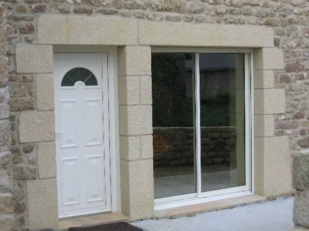 Porte et porte fenetre pierre
